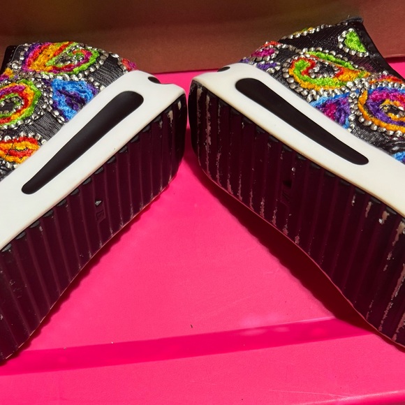 Unlisted Multicolor Embroidered Women's Sneakers worn once - Picture 6 of 7